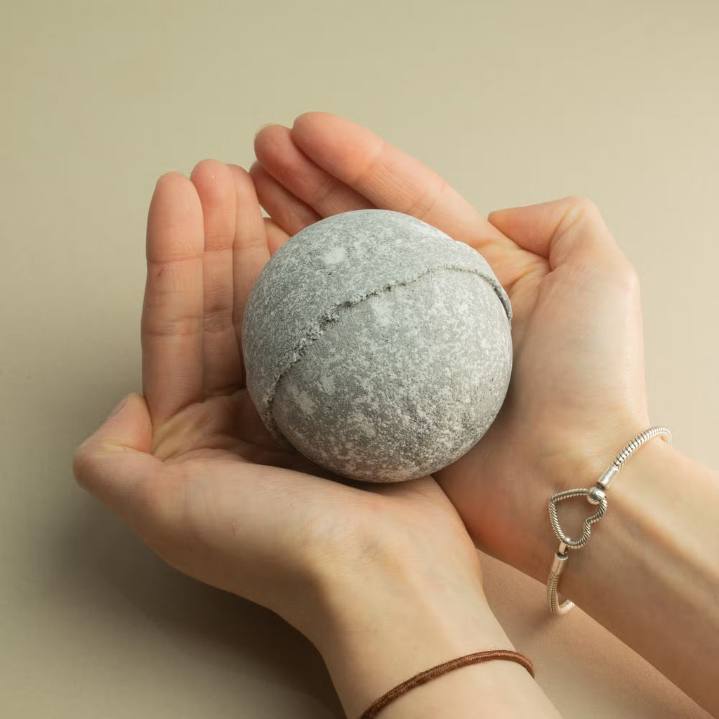 1x-elemental-crystal-bath-bomb-air