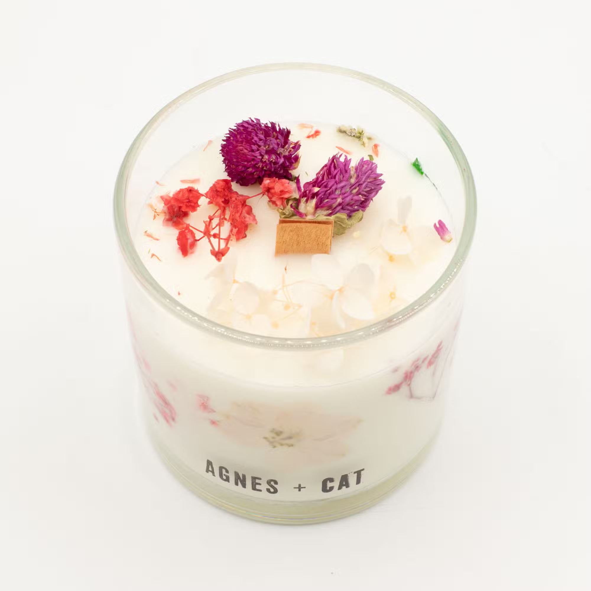 1x-agnes-cat-botanical-soy-wax-candle-roses-of-sawrey