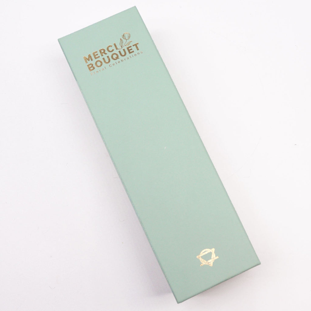 long-box-spring-celibrations-yellow-greens770