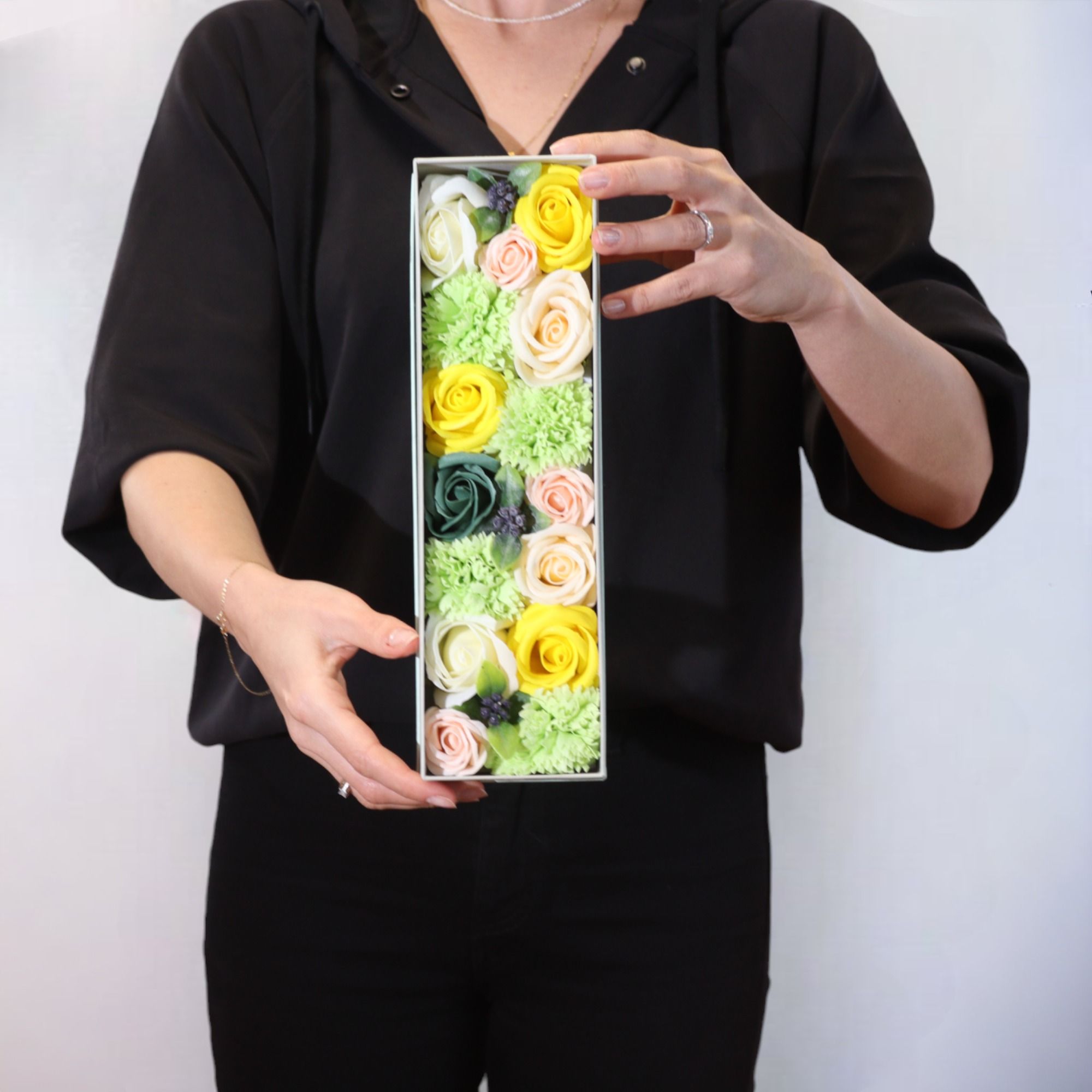 long-box-spring-celibrations-yellow-greens770