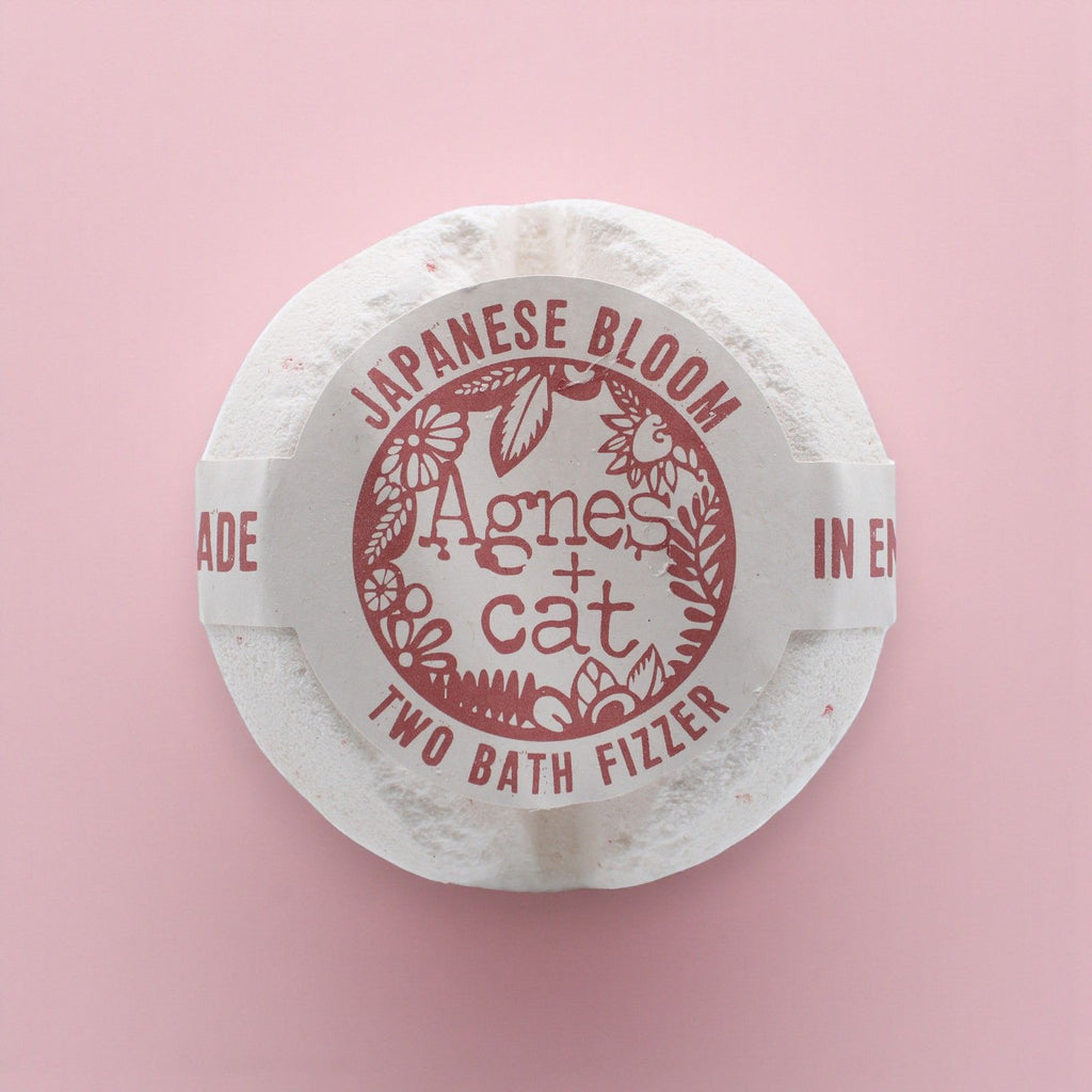 agnes-cat-bath-fizzer-japanese-bloom371
