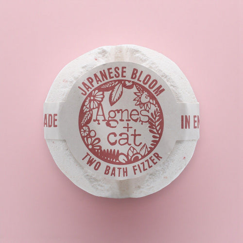 agnes-cat-bath-fizzer-japanese-bloom371