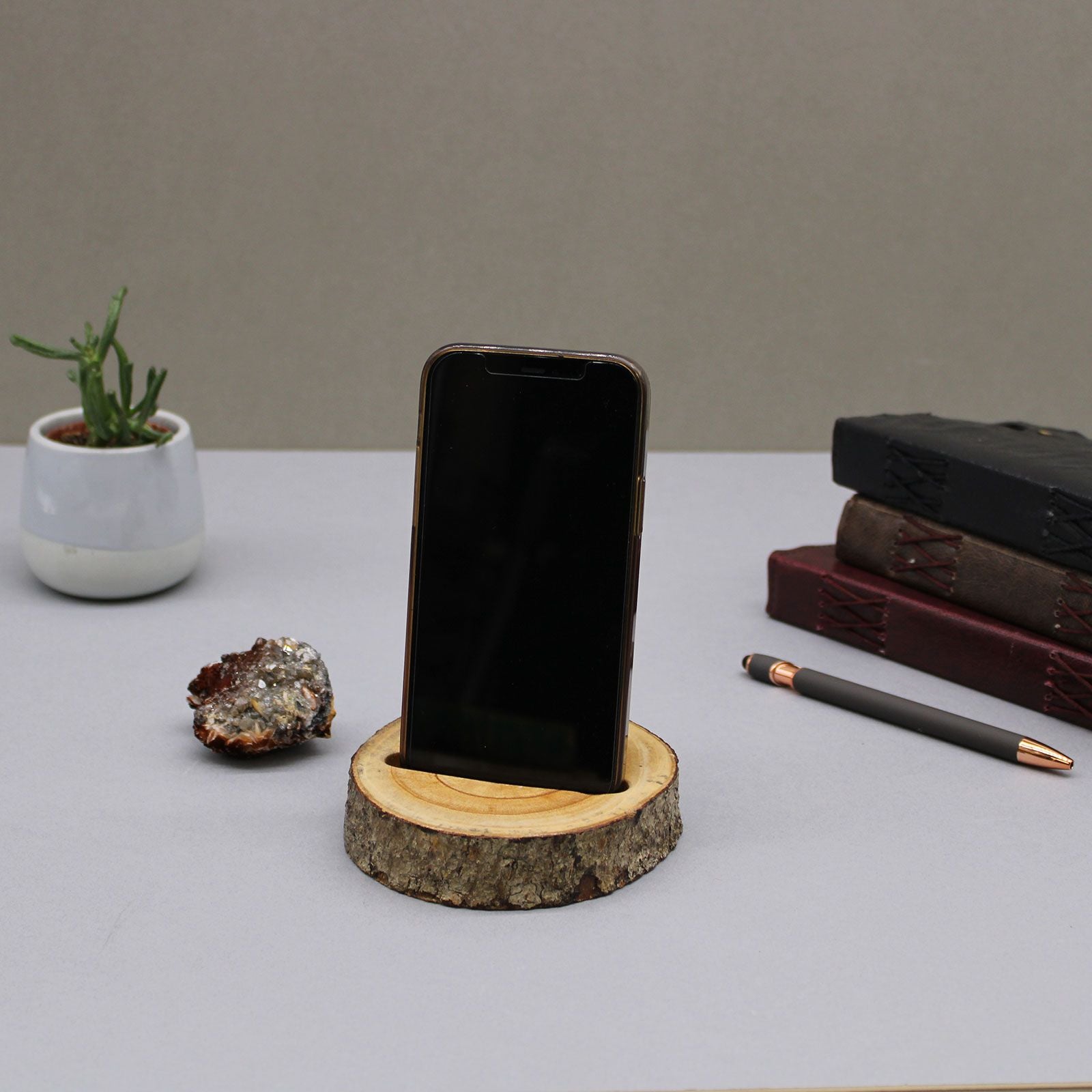 small-log-phone-holder-slot-natural639