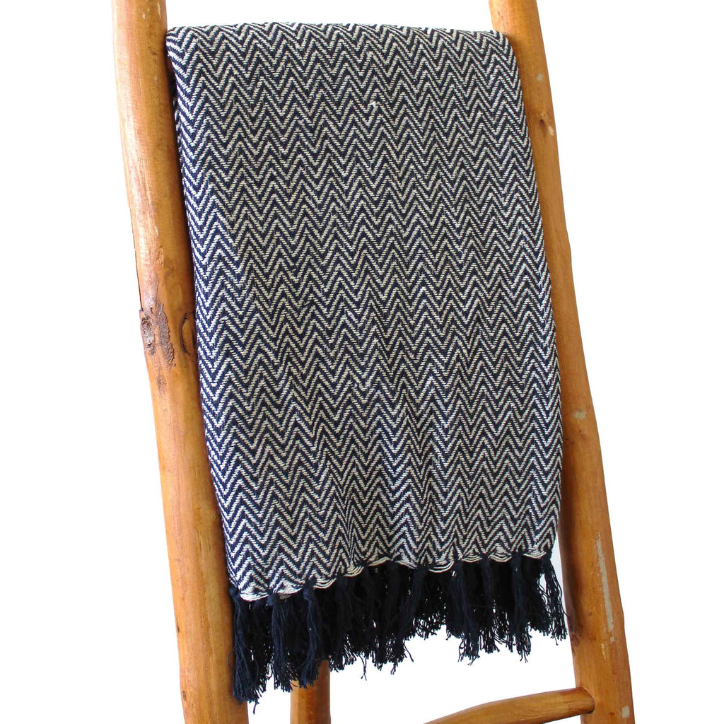 boho-comfort-throws-navy-zigzag742