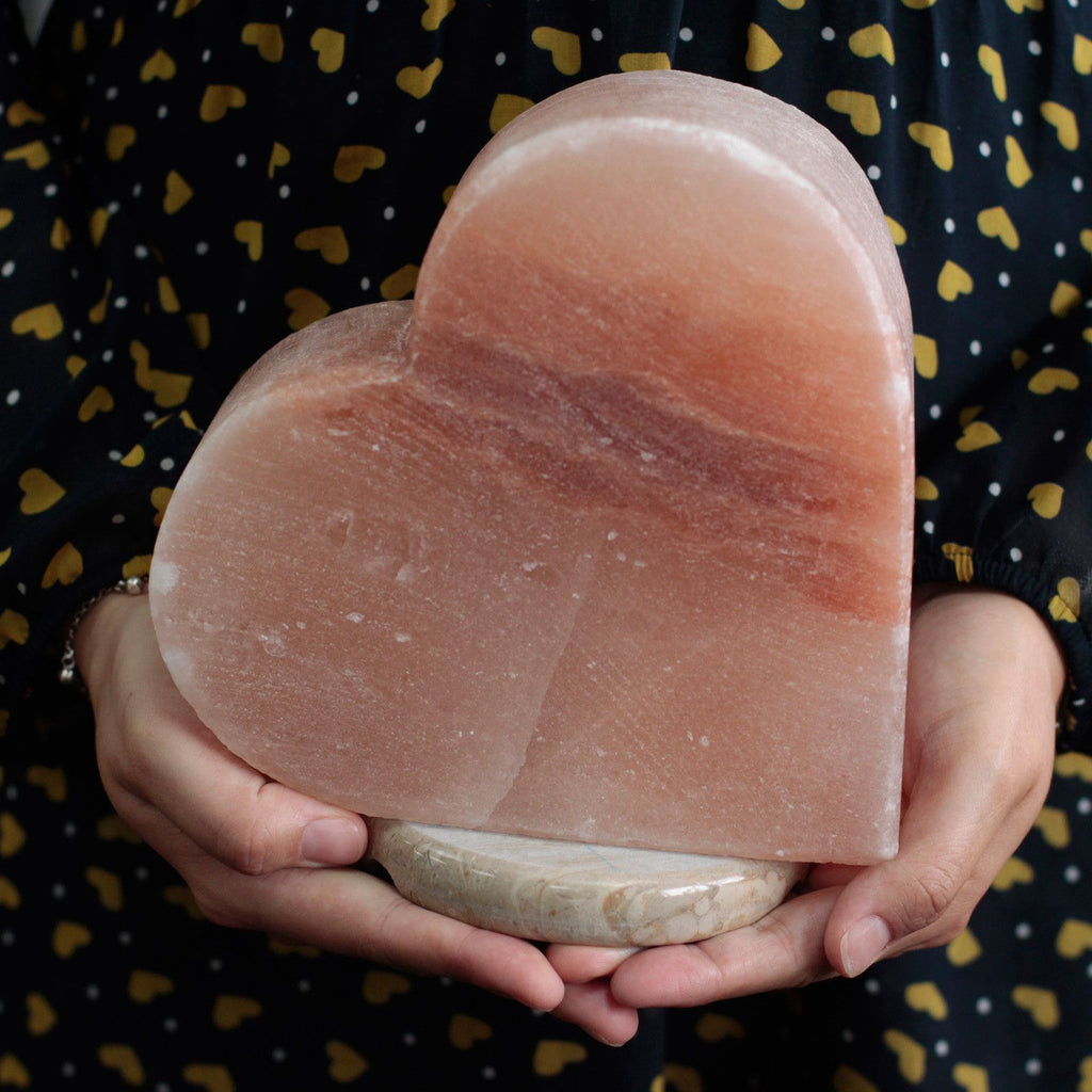 crafted-salt-lamp-heart474