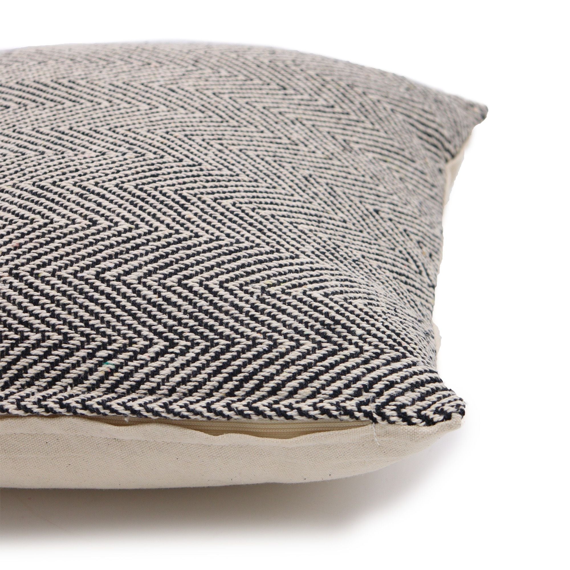 classic-cushion-cover-herringbone-fine-grey-40x40cm724