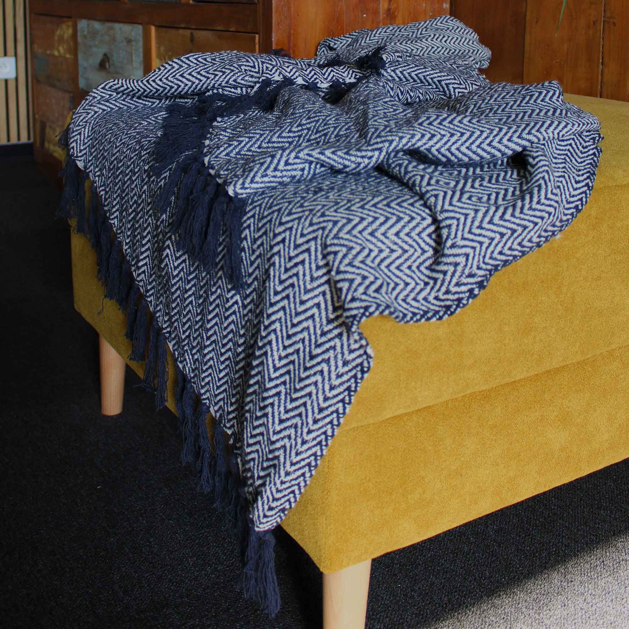 boho-comfort-throws-navy-zigzag742