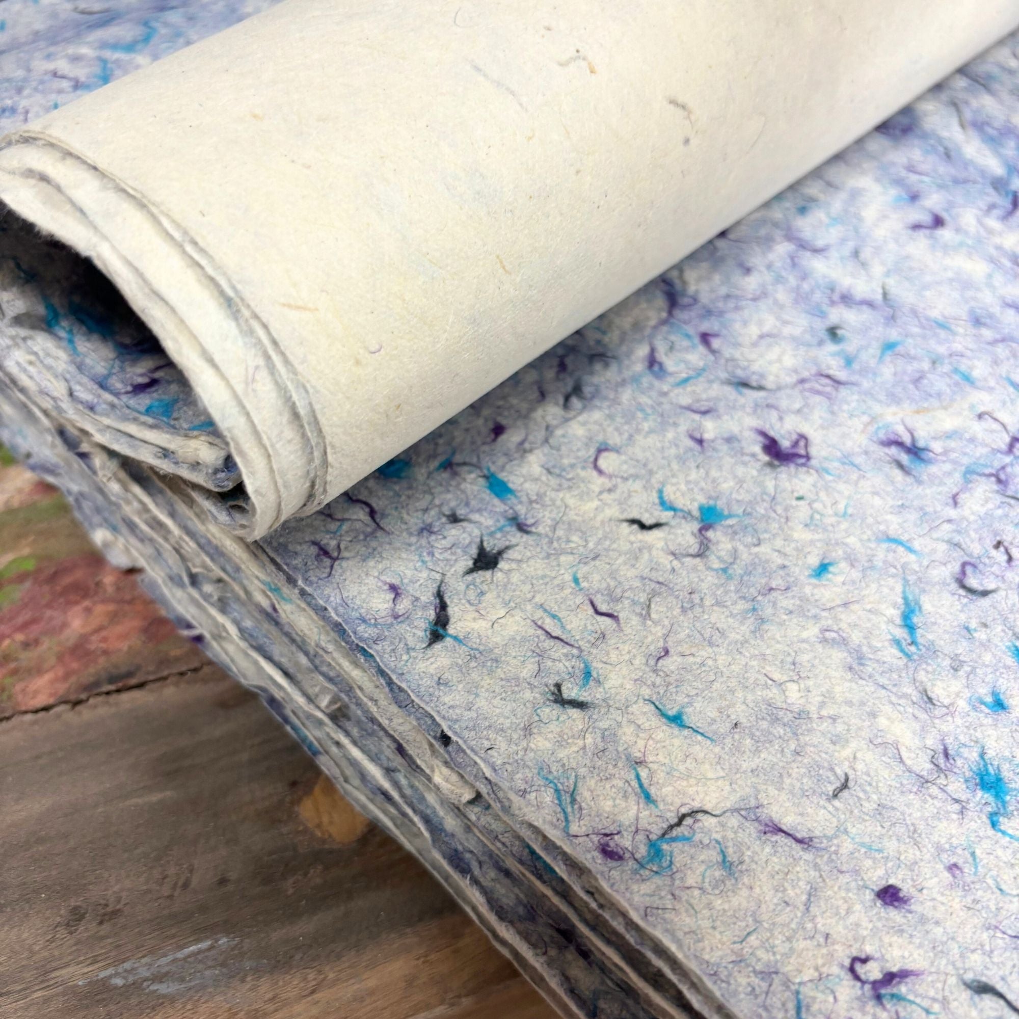 lokta-craft-wrapping-paper-51x76cm-blue-cotton649