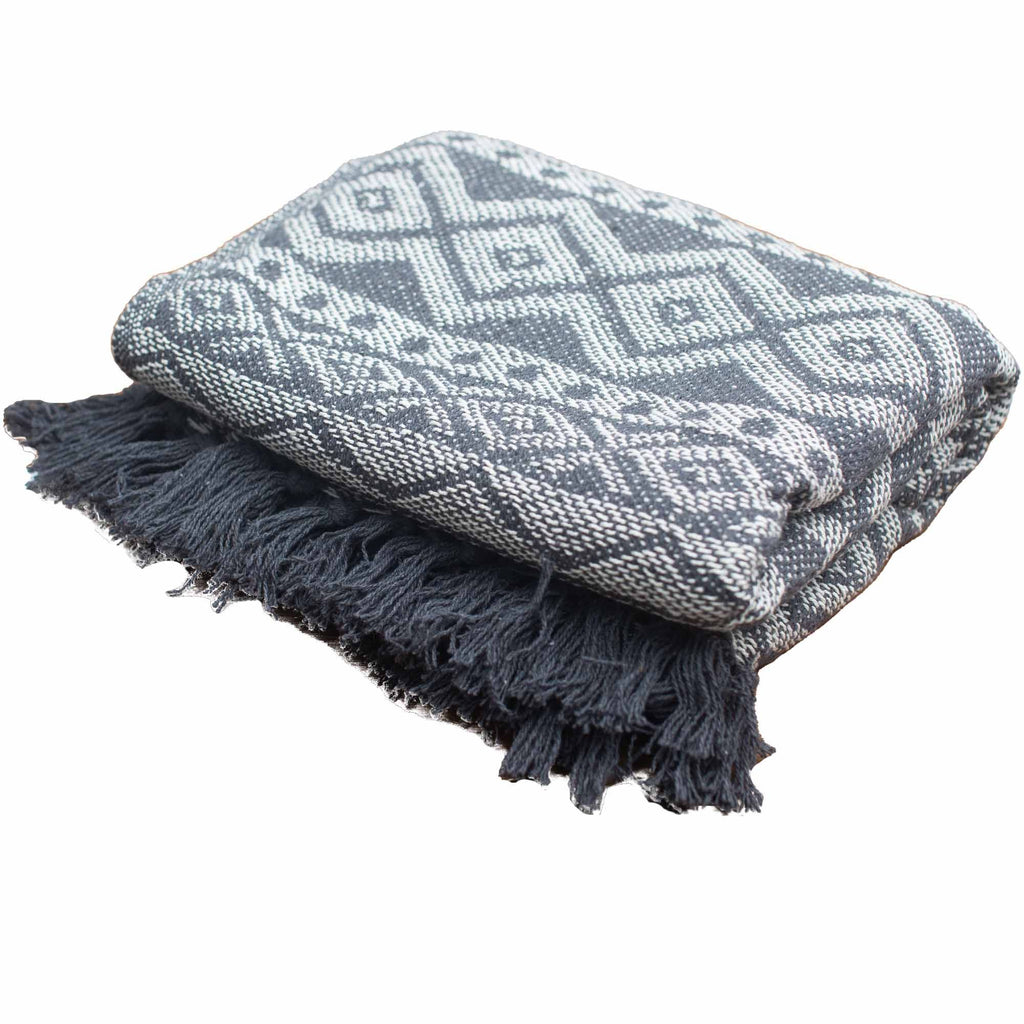 boho-comfort-throws-grey-geometric740