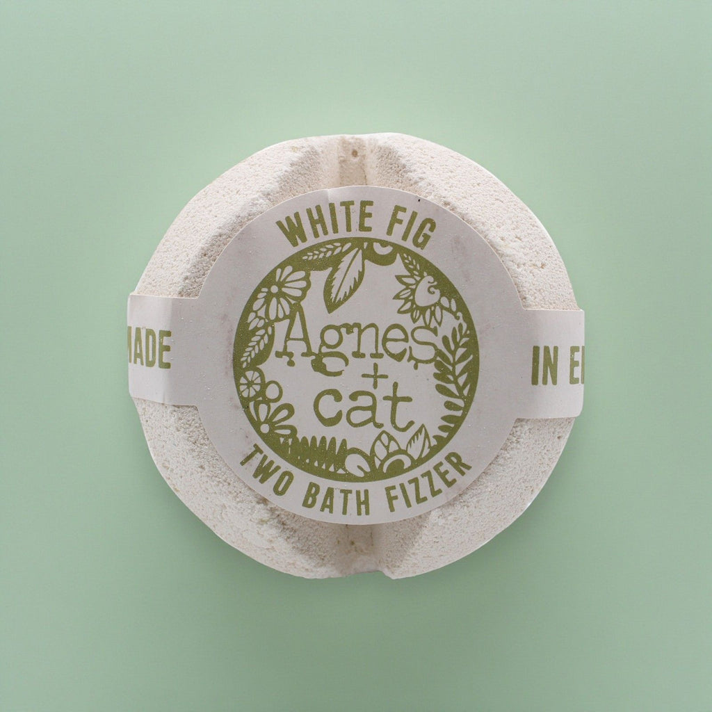 agnes-cat-bath-fizzer-white-fig366