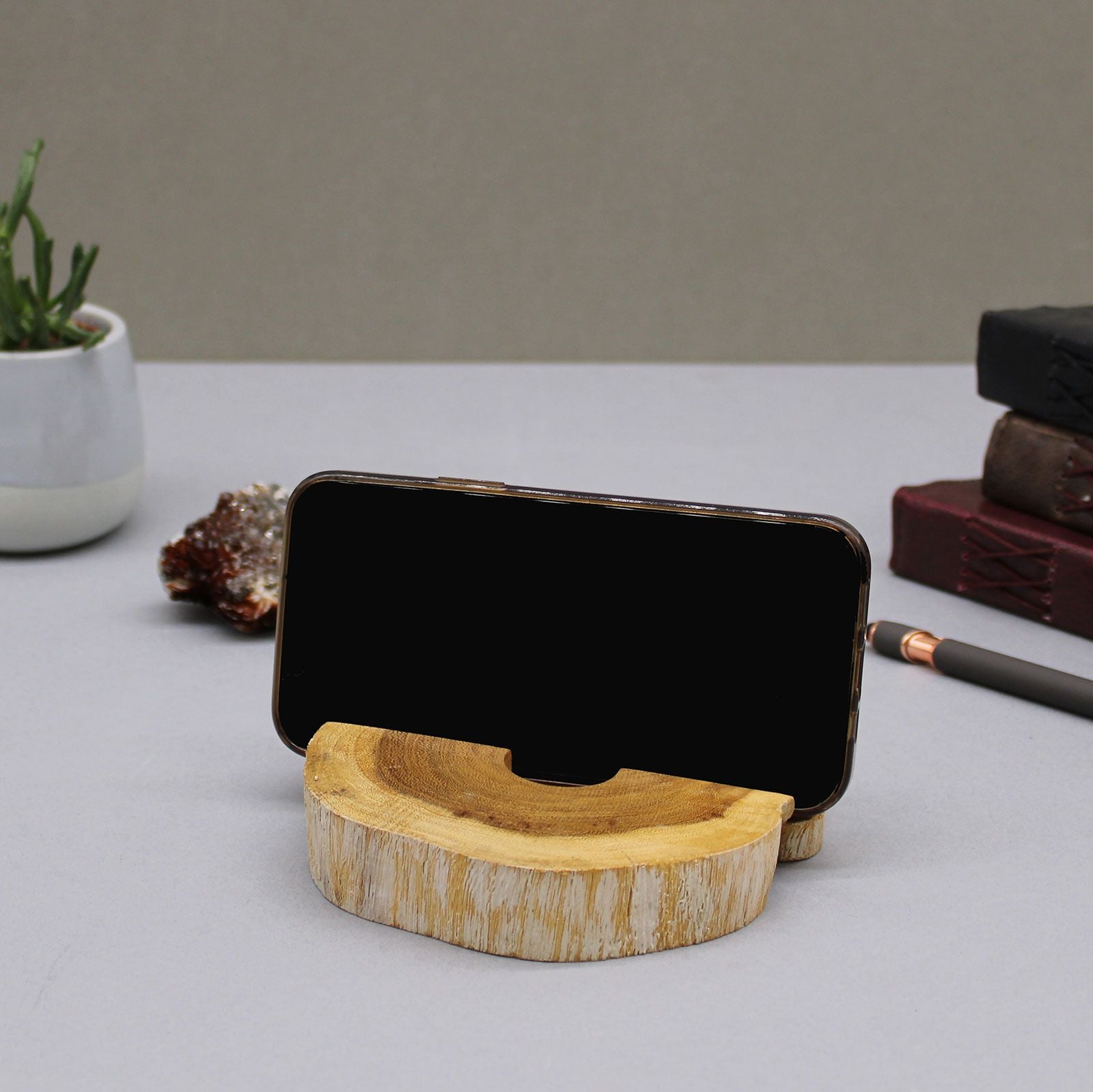 lrg-gamal-wood-phone-holder-whitewash405