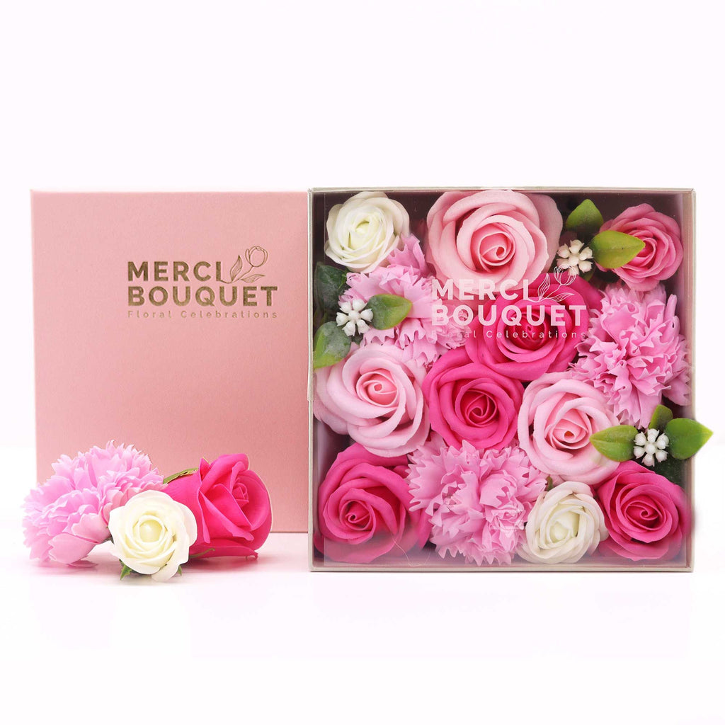 square-box-baby-blessings-pinks752
