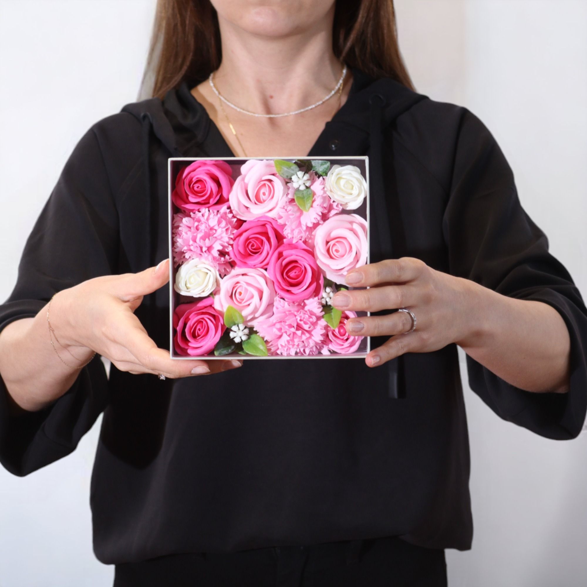 square-box-baby-blessings-pinks752