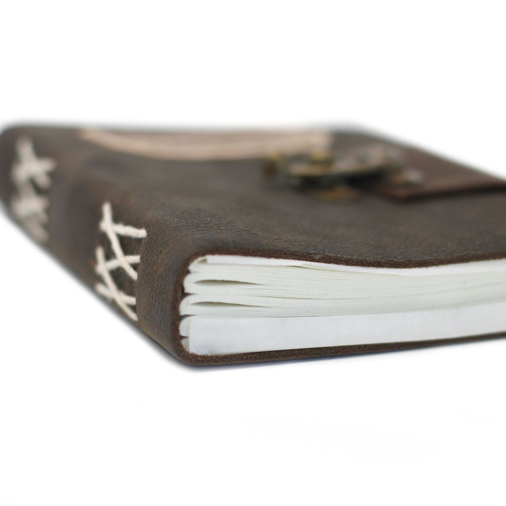 leather-black-confessions-with-lock-notebook-7x5719
