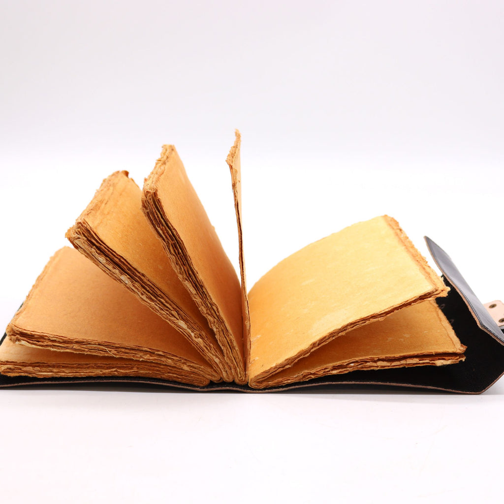book-of-shadows-200-pages-decle-edged-15x21cm684