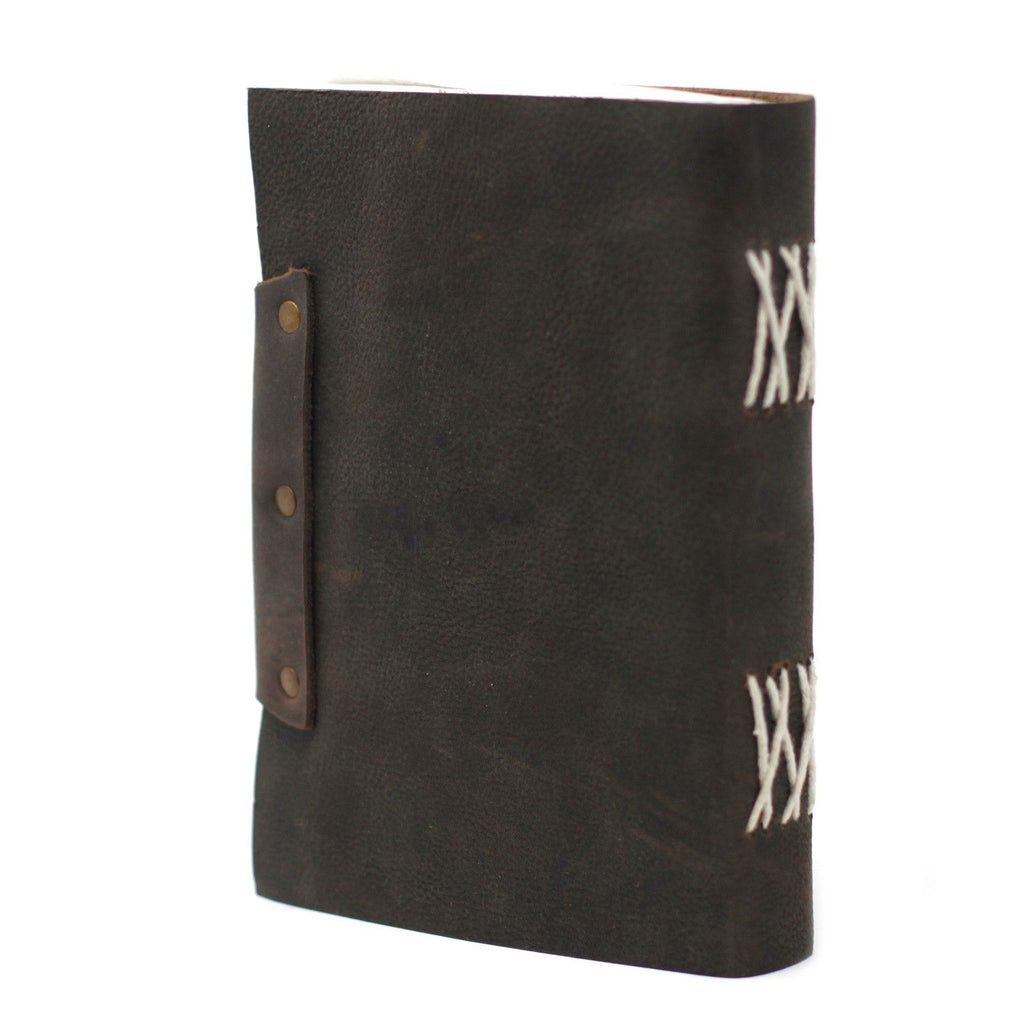 leather-black-confessions-with-lock-notebook-7x5719