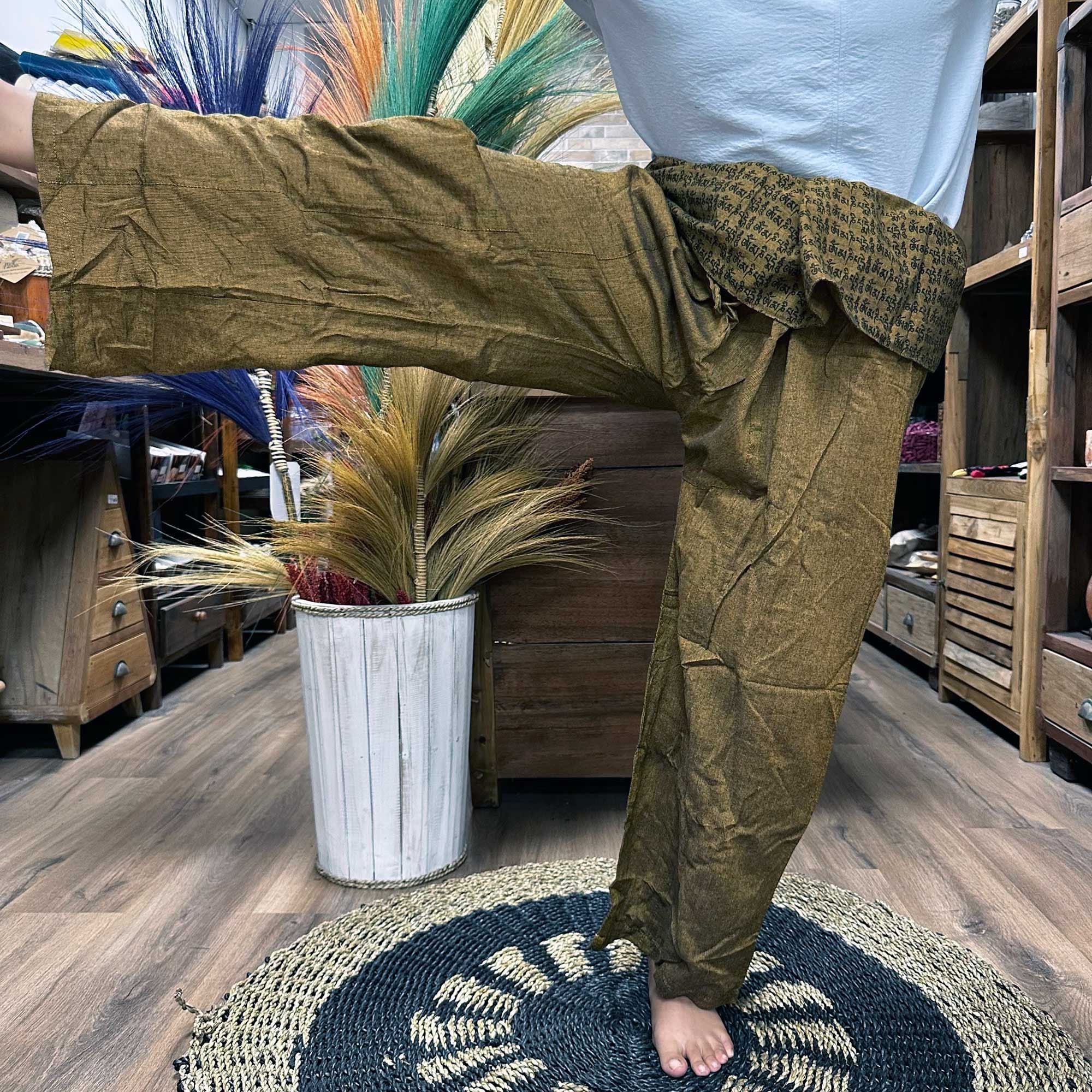 yoga-and-festival-pants-thai-fisherman-mandala-mantra-on-orange770