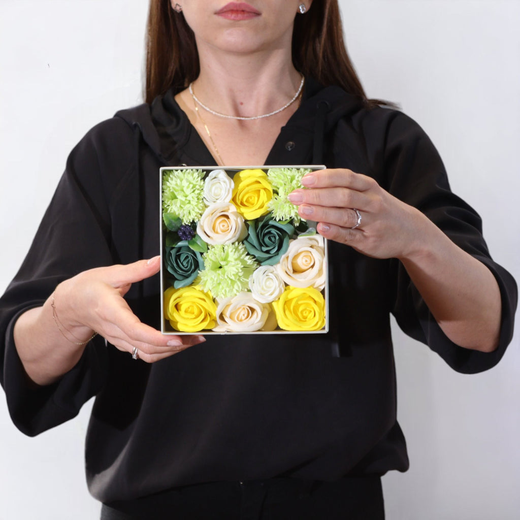 square-box-spring-celibrations-yellow-greens745